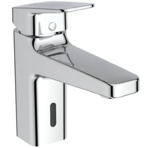 Kromfarbener Waschbecken-Armatur von Ideal Standard mit einem sensorischen Auslaufsystem, modernem Design und Hybridtechnologie zum Wassersparen.